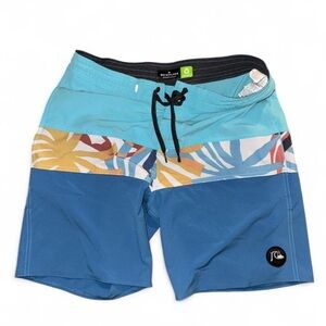 Quiksilver Men’s Light Blue and Royal Blue Tropical-Panel Boardshorts